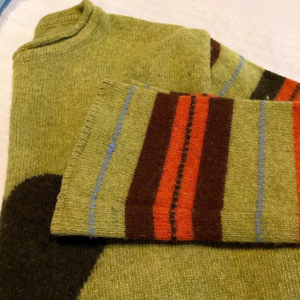 🇪🇸 🖤 Women’s Wool Sweater Made in Spain - Picture 4 of 6
